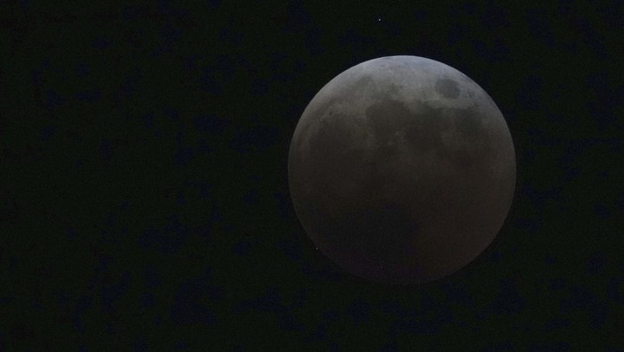 Gerhana Bulan Penumbra 25 Maret 2024: Waktu, Lokasi, dan Cara Mengamatinya