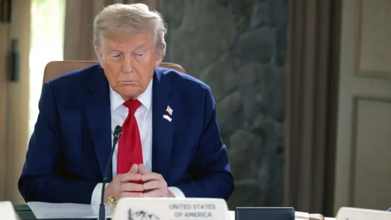 Trump Dihadapkan Tiga Pilihan, Akankah Trump Serang Iran?