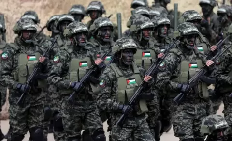 Iran Siap Gempur Israel 10 Tahun, Ini Kekuatan Militernya