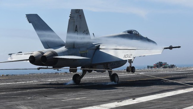 Spesifikasi Jet Tempur Malaysia F/A-18 Hornet